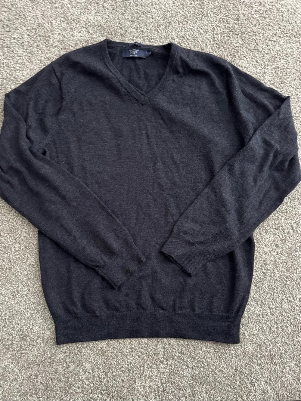 J. Crew Men's Charcoal V-Neck 100% Merino Wool Sweater